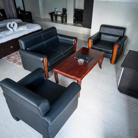2K Hotel Kohima Εξωτερικό φωτογραφία
