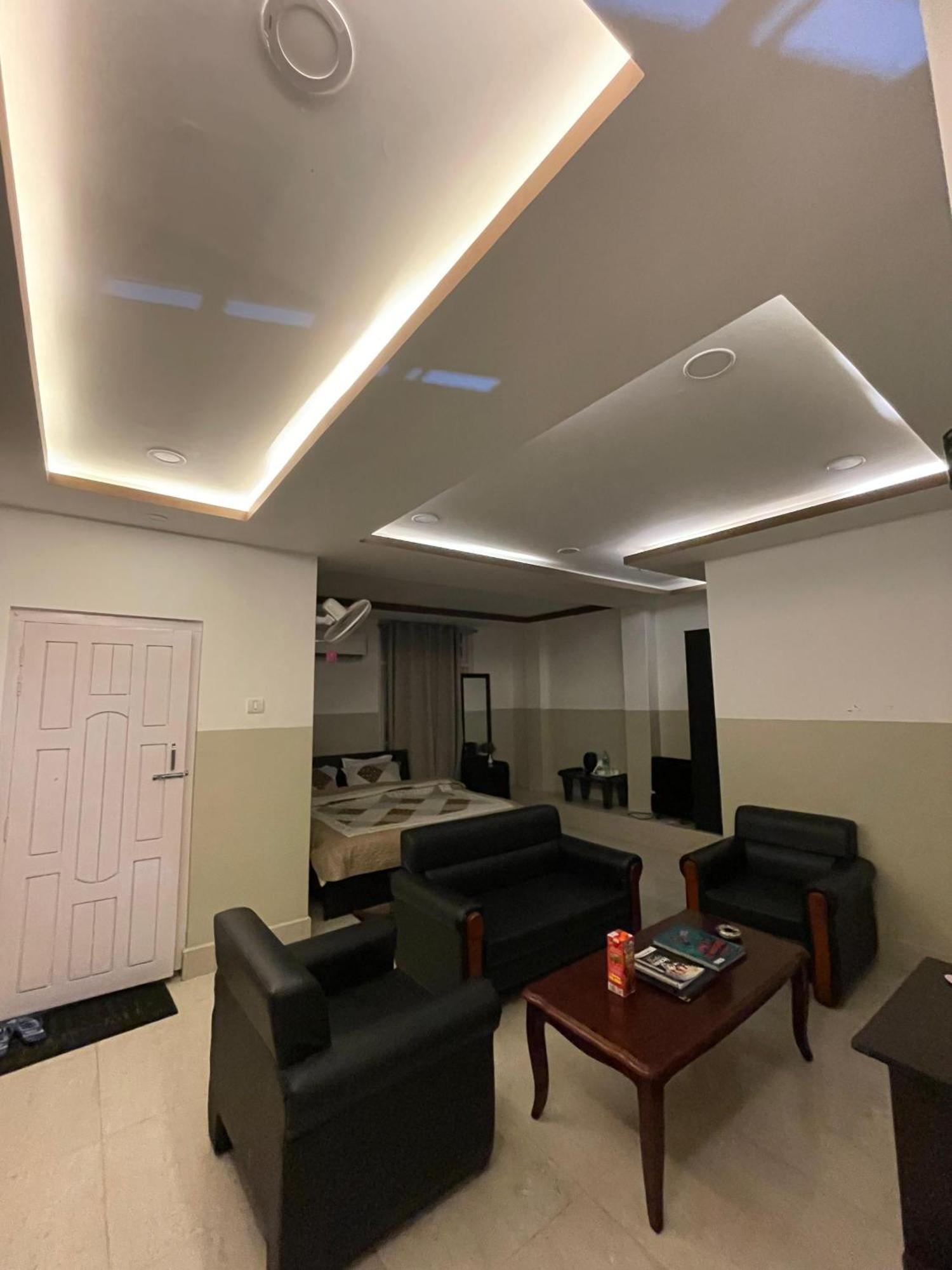 2K Hotel Kohima Εξωτερικό φωτογραφία