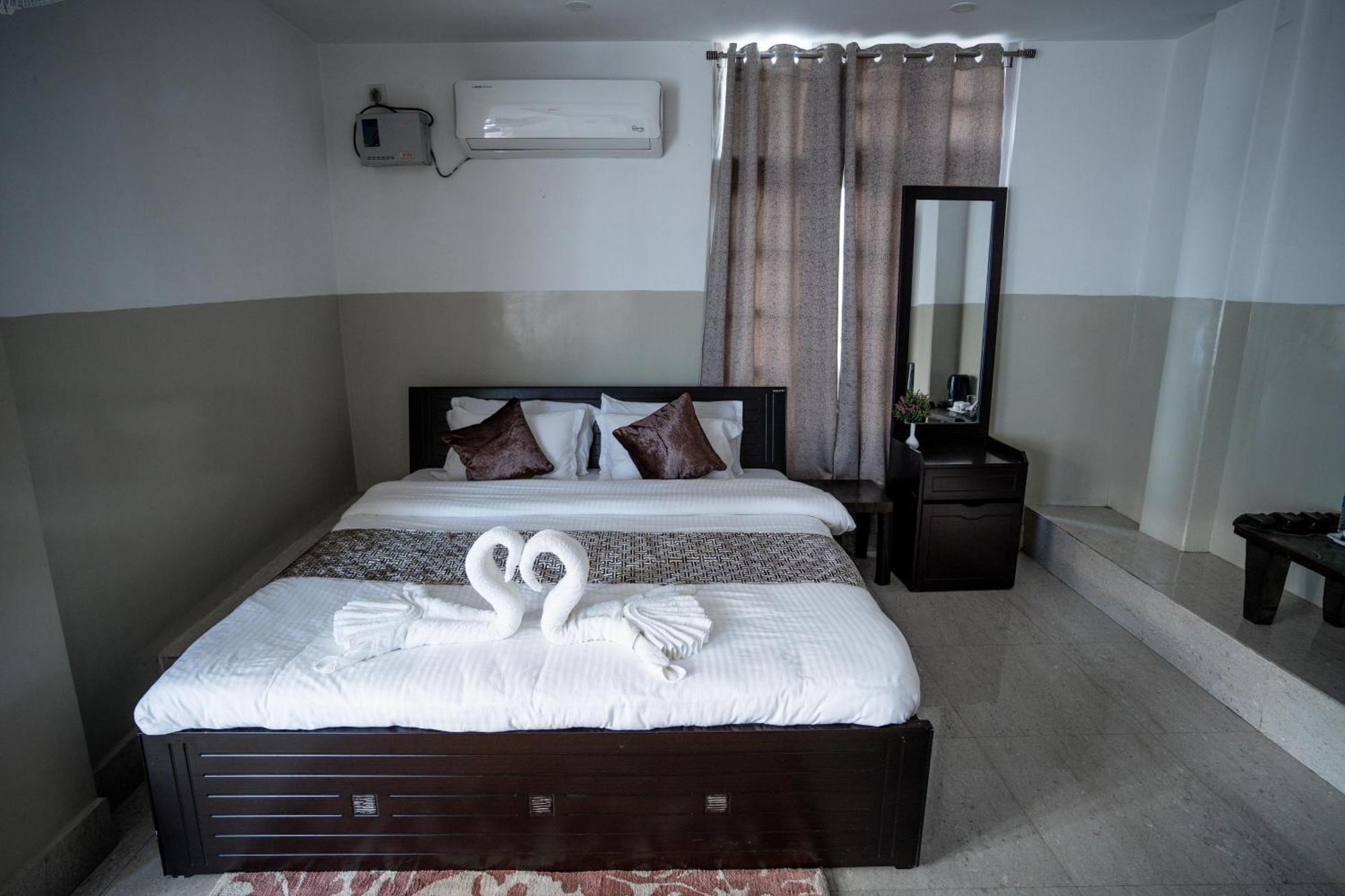 2K Hotel Kohima Εξωτερικό φωτογραφία